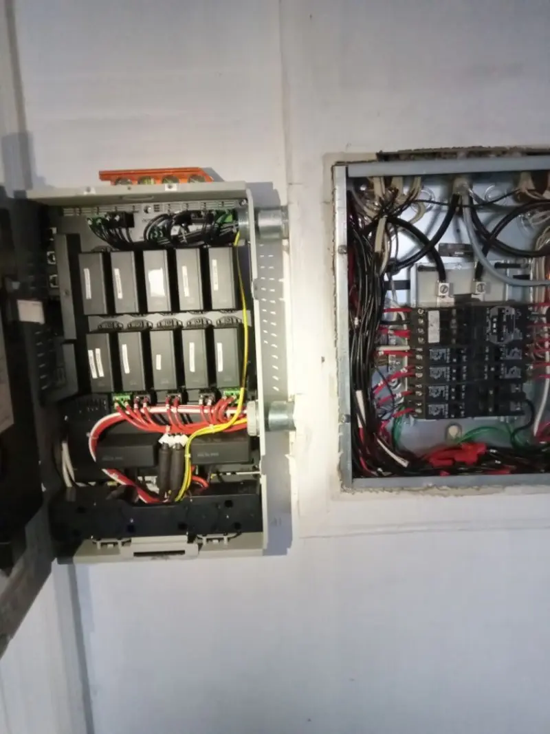Electrical panel upgrade completed for Ring Doorbell Installation in Paris